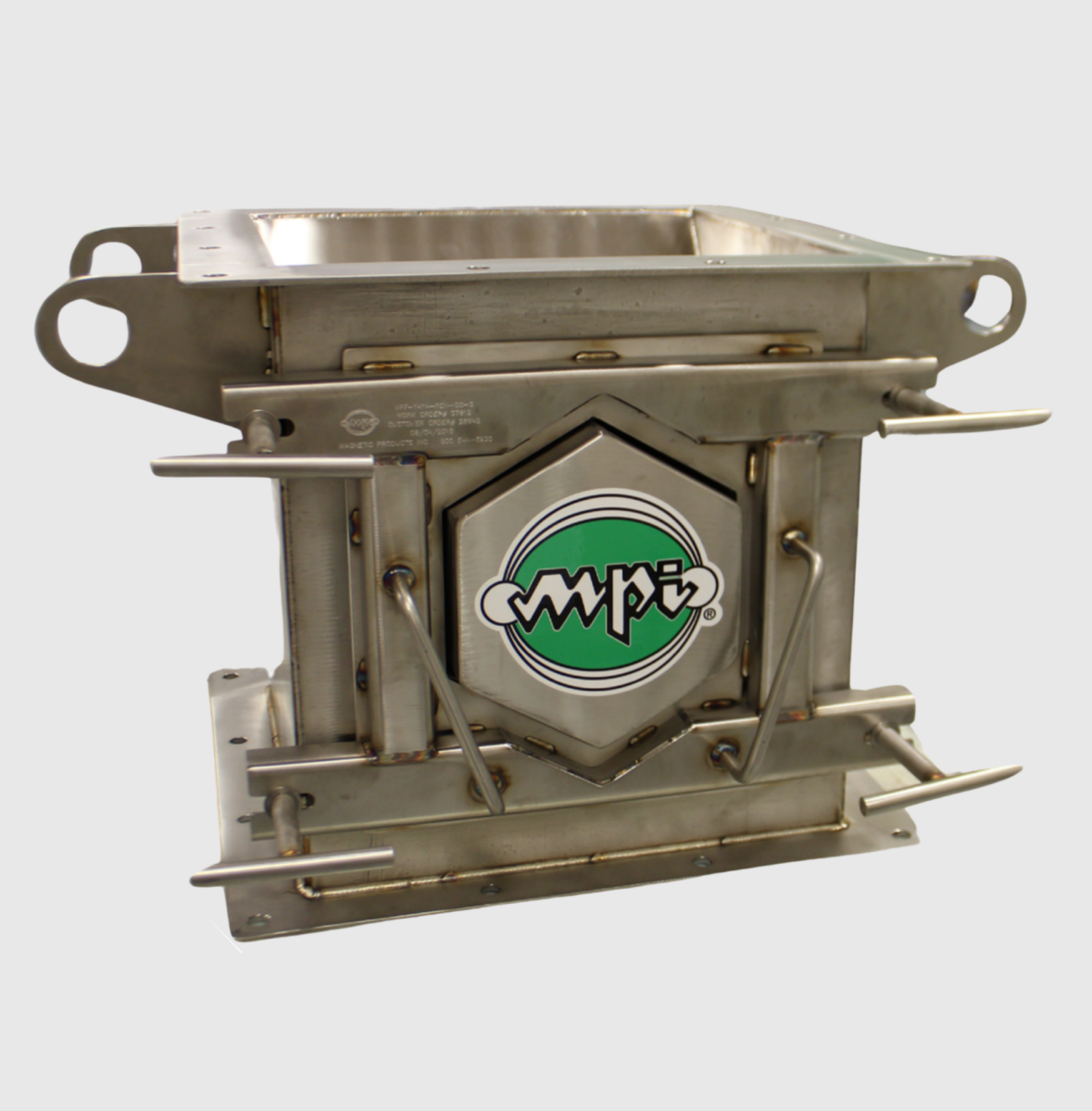 Quick-Clean Free Flow Magnet for Grain Processing Application