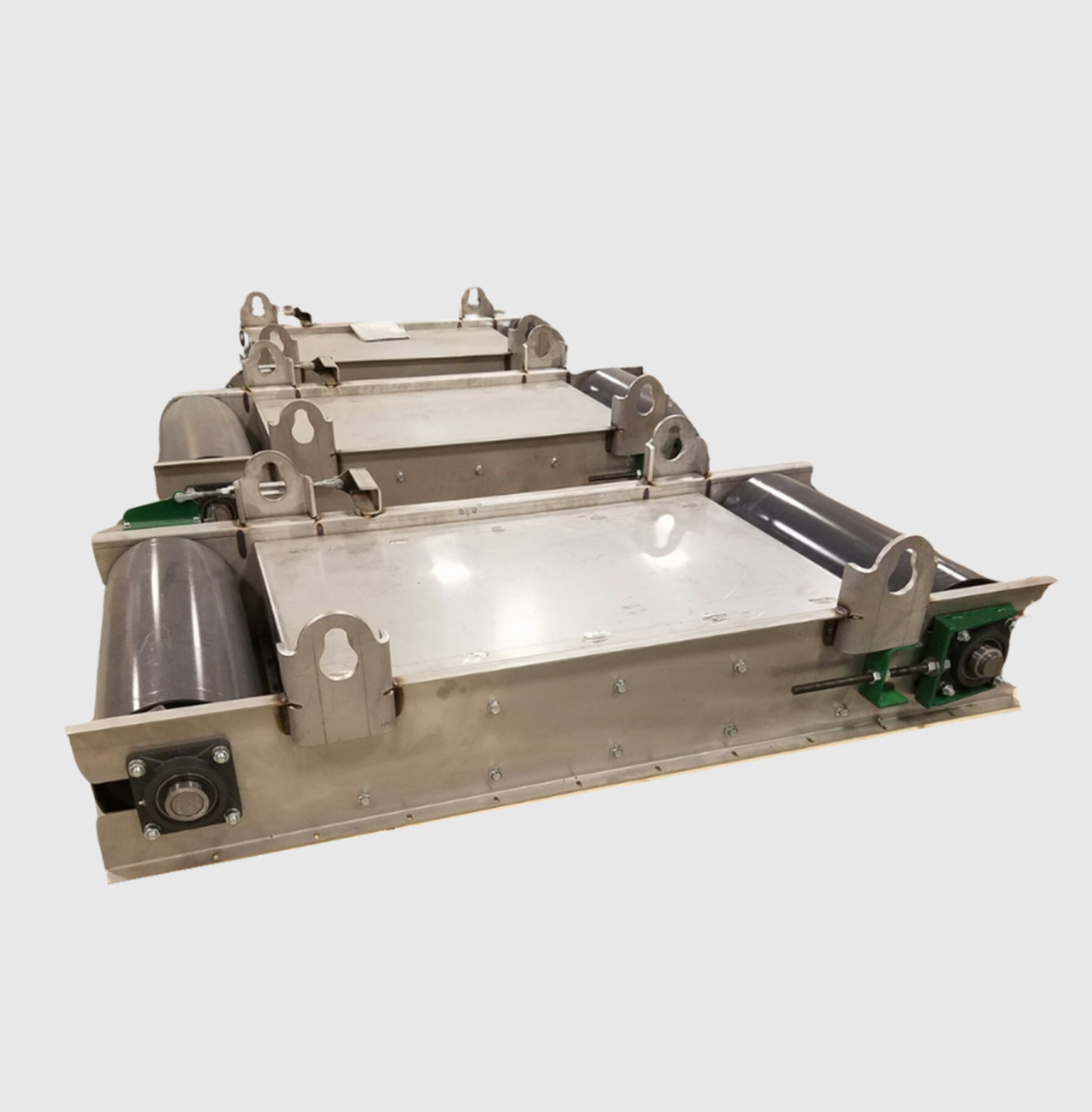 Self-Clean Suspended Receiving Belt Magnet with Extra-Wide Belt for Wood & Pulp Industry Pre-Grinding Process