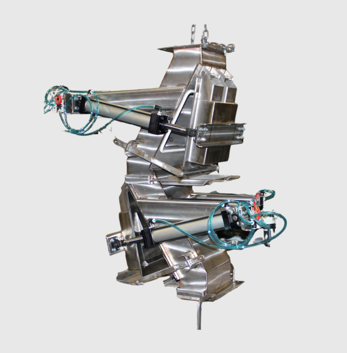 Self-Clean Hump Magnet Designed for Narrow Chute
