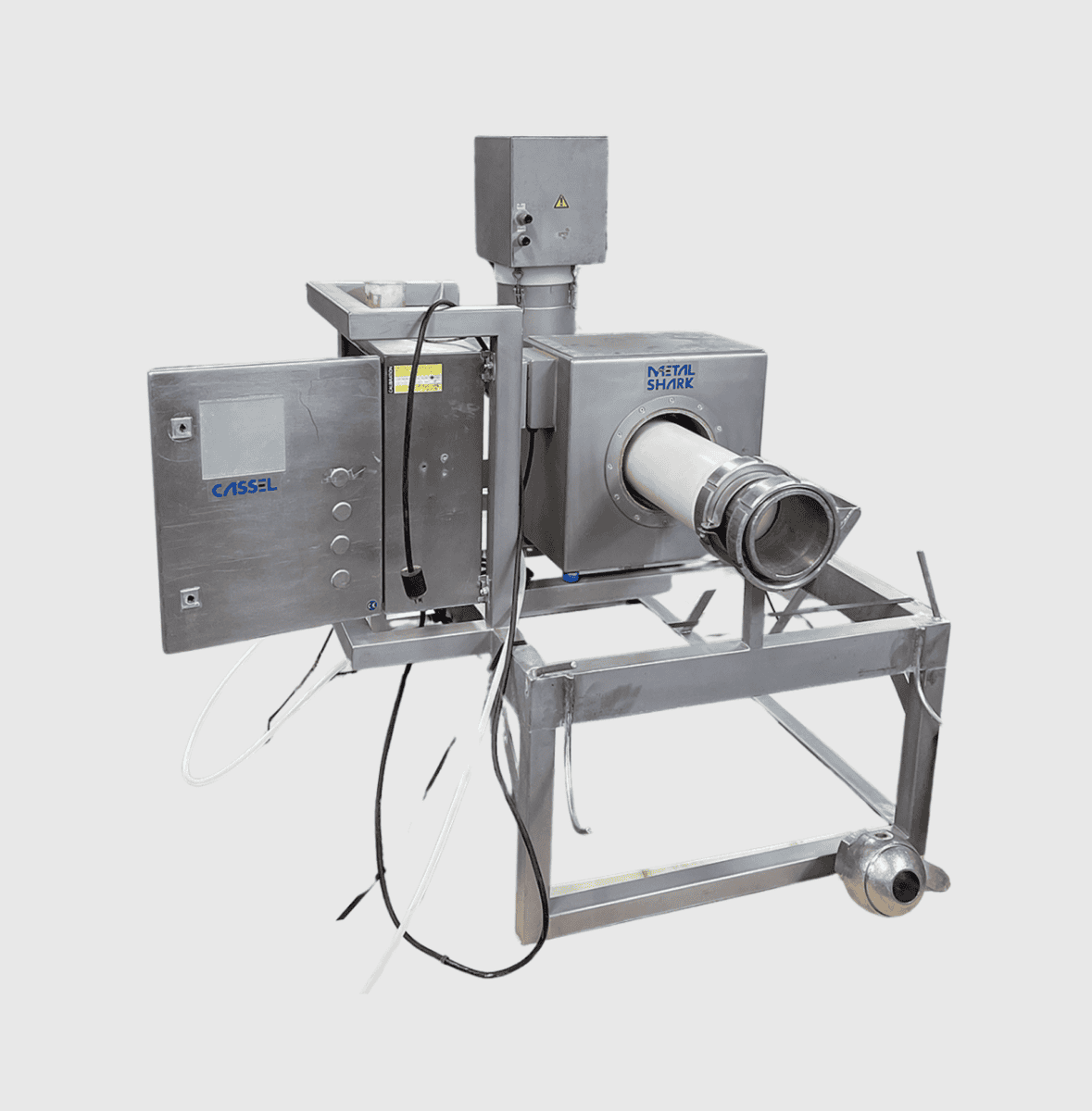 Metal Detector for Pnuematic Line for Processing Fast-Moving, Air-Blown Product Streams