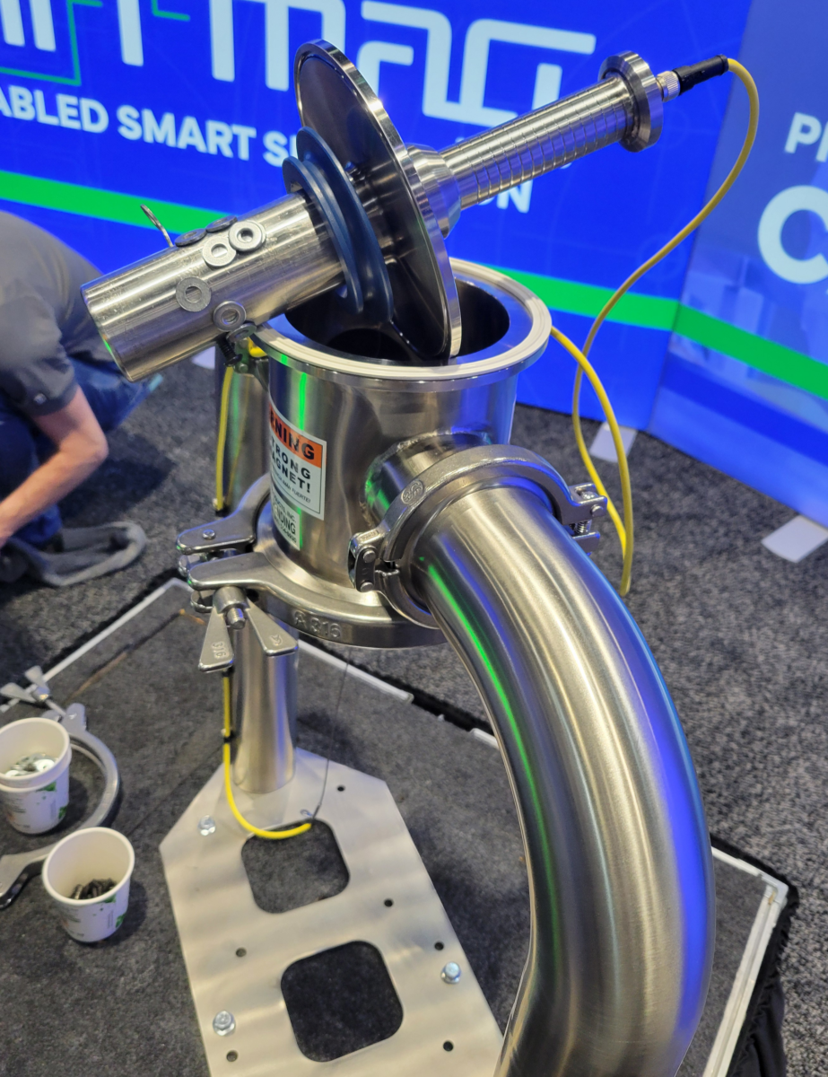 Blade Liquid Trap Magnet with Intell-I-Mag