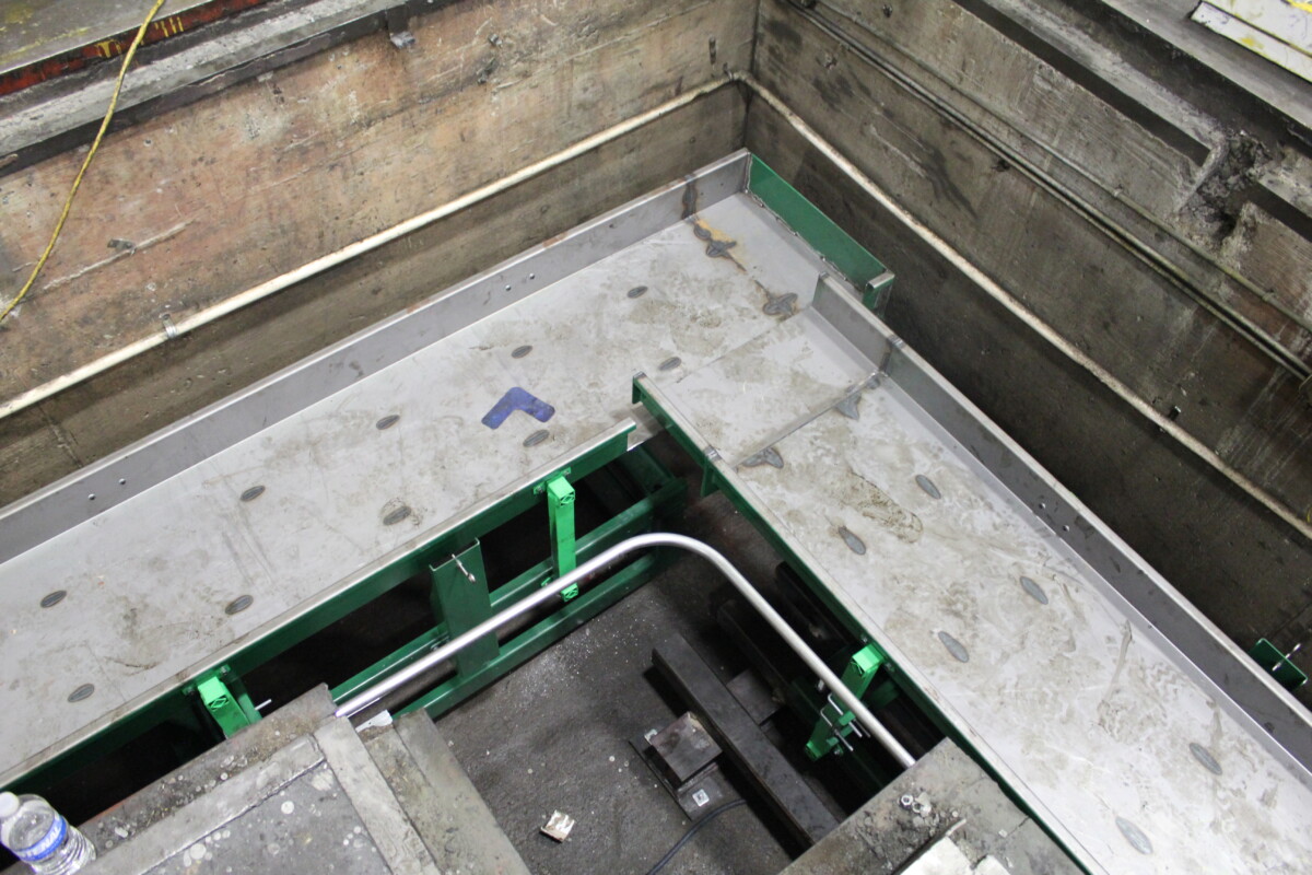 Conveyor System making an L-turn in Eagle Bend