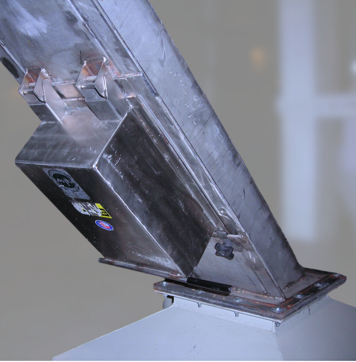 MPI Plate Magnets For Bulk Gravity Applications